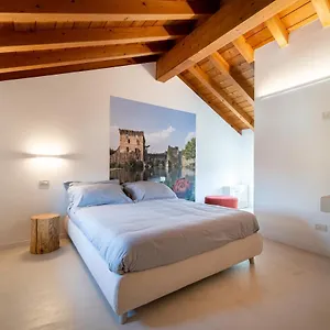 una-rosa-sul-mincio.hotelinveneto.com/
