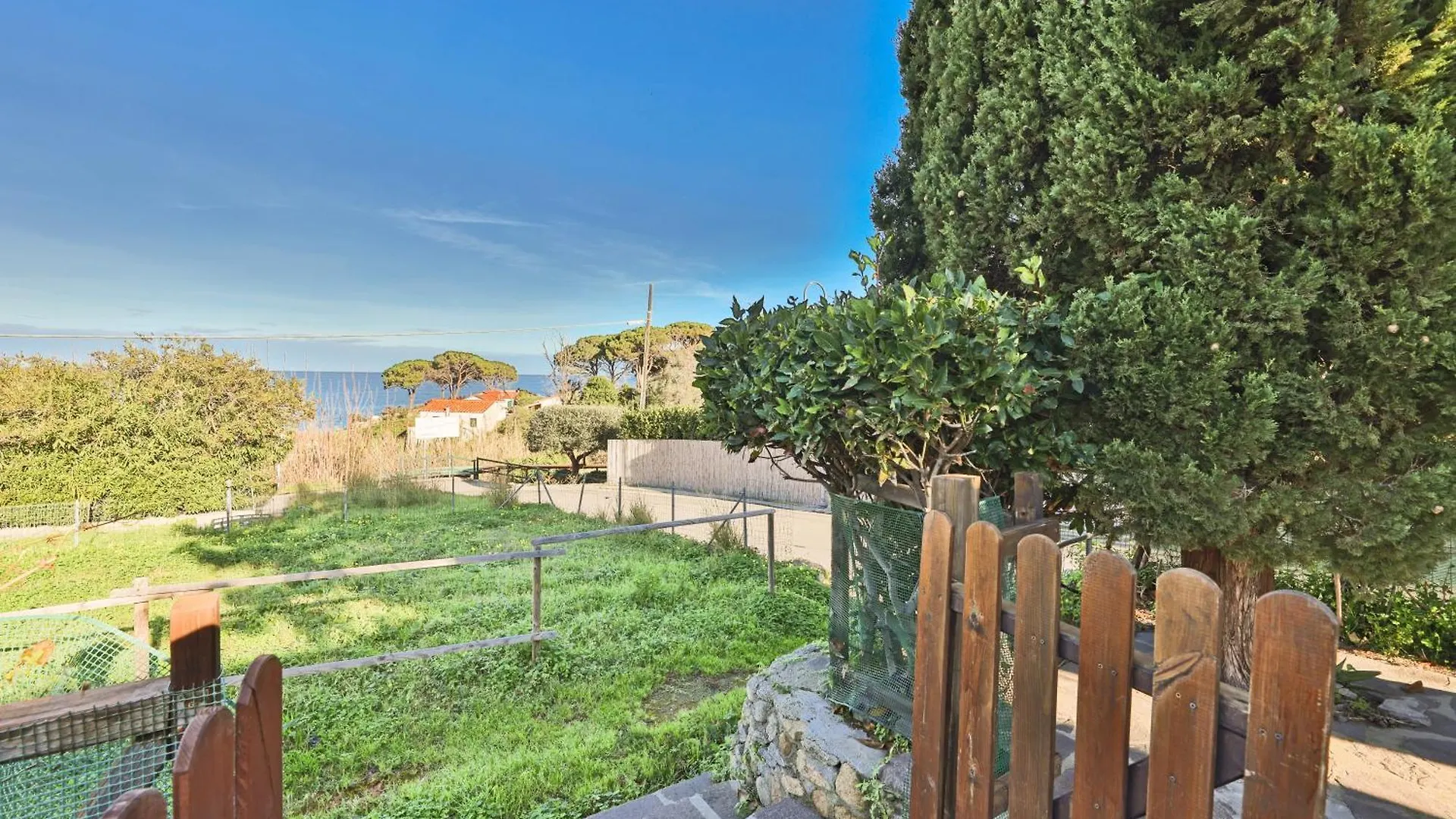 Appartamenti Casa Sant'Andrea - Goelba  SantʼAndrea